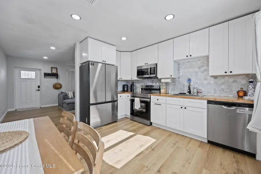 115 Primrose Lane, Melbourne, FL 32901 - Image #2