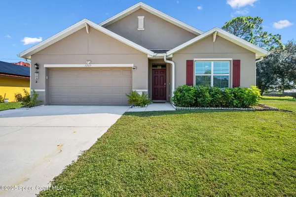 1263 Lamplighter Drive Nw, Palm Bay, FL 32907