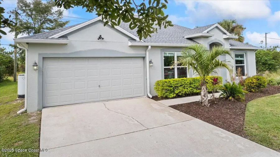 3138 Pomello Avenue Sw, Palm Bay, FL 32908 - Image #2