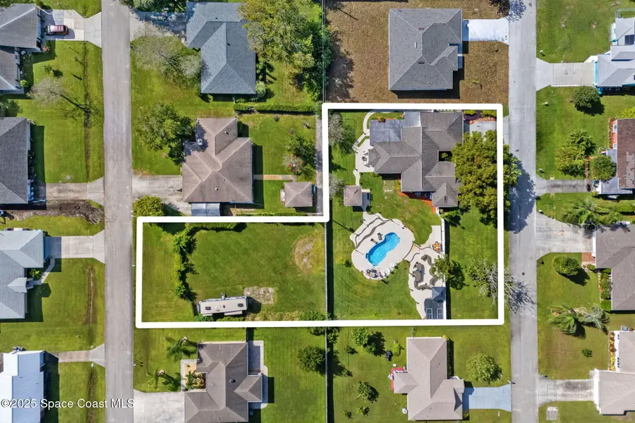 658 Binney Street Ne, Palm Bay, FL 32907 - Image #2