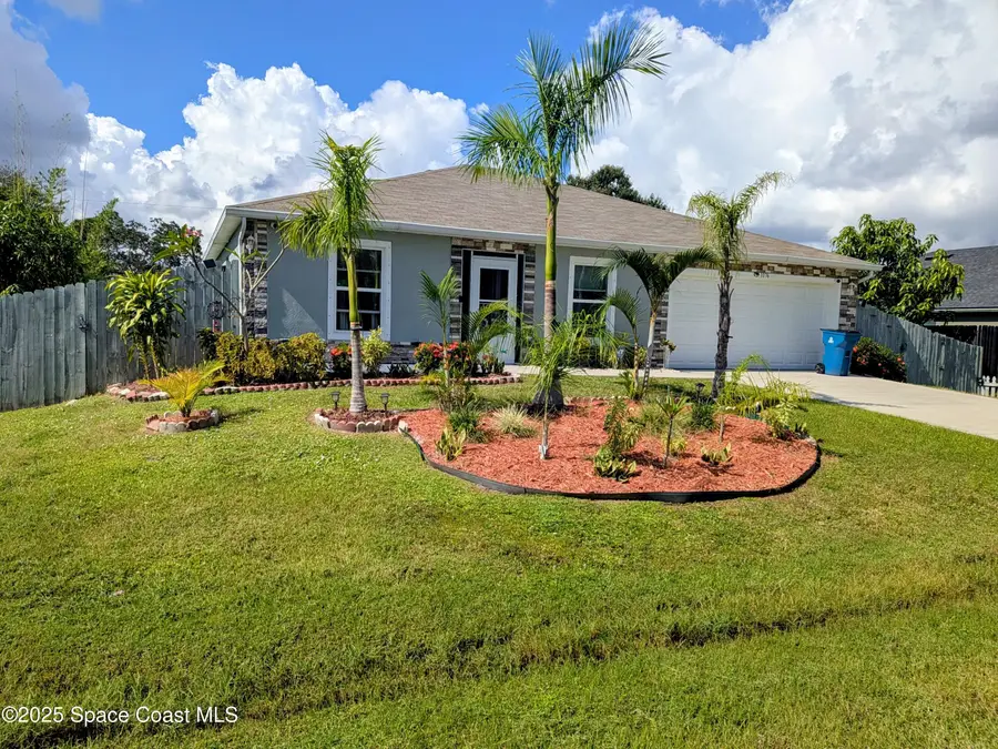 1076 Alminar Avenue Se, Palm Bay, FL 32909 - Image #2