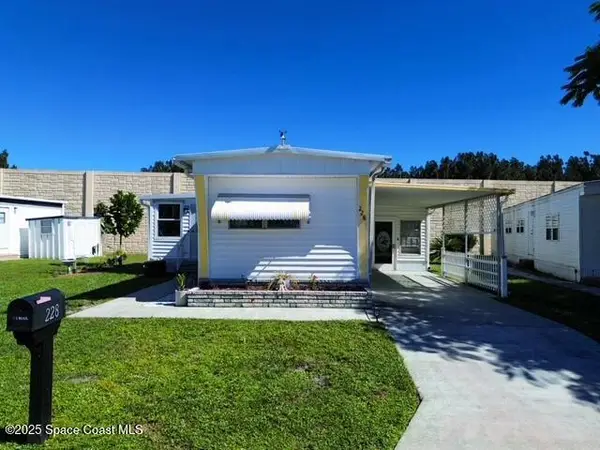 228 Holiday Park Boulevard Ne, Palm Bay, FL 32907