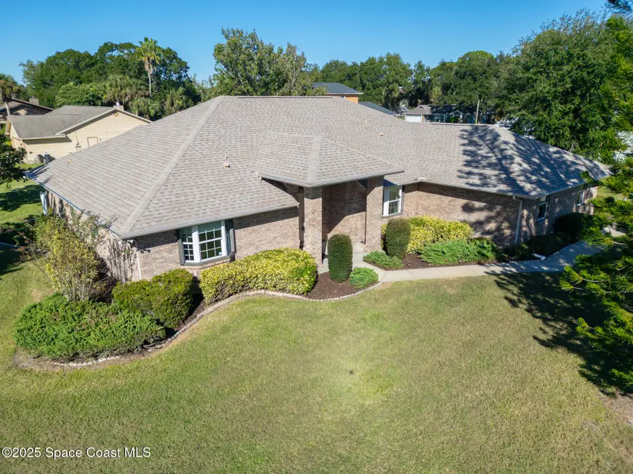 427 Hurst Road Ne, Palm Bay, FL 32907 - Image #3