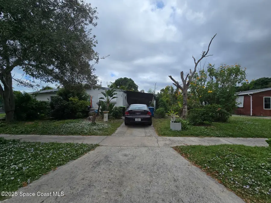 3050 Bailey Terrace Ne, Palm Bay, FL 32905 - Image #2