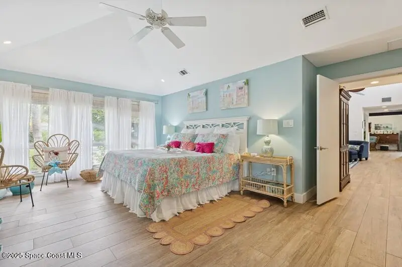 905 Starboard Dr Drive, Vero Beach, FL 32963 - Image #3