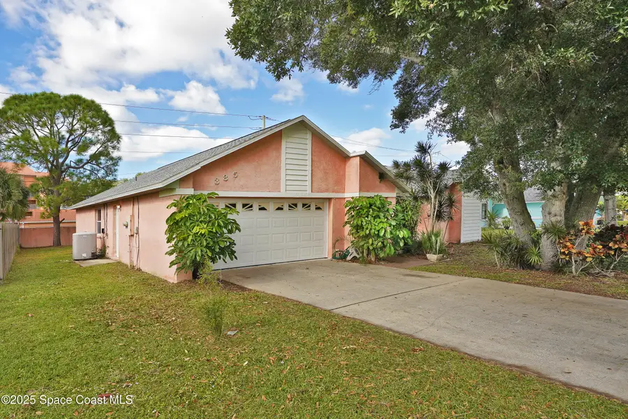385 Island Oaks Place, Merritt Island, FL 32953 - #2