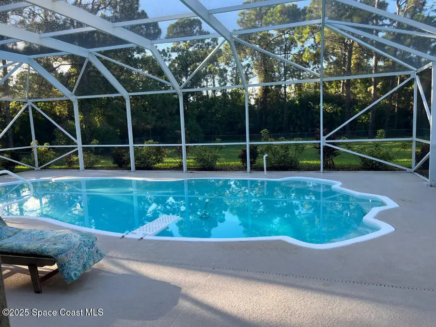 7100 Hacienda Drive, Grant, FL 32949 - Image #3