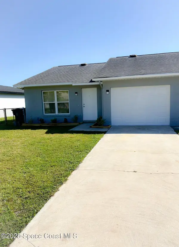 75 W Towne Place W, Titusville, FL 32796