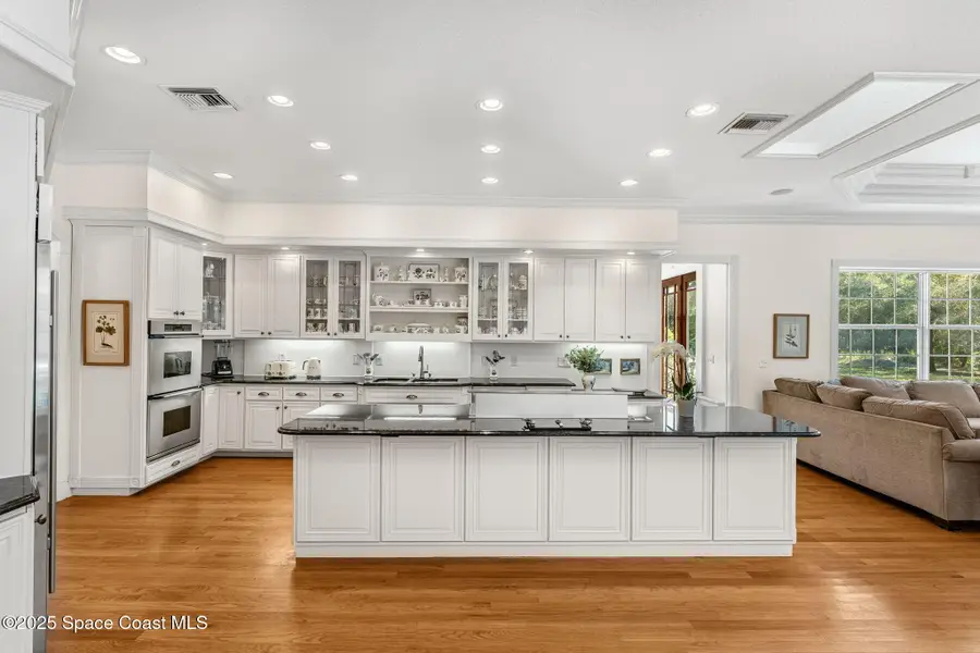 5585 Willoughby Drive, Melbourne, FL 32934 - Image #3