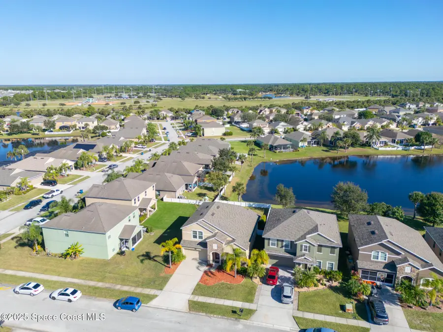 2389 Snapdragon Drive Nw, Palm Bay, FL 32907 - Image #2