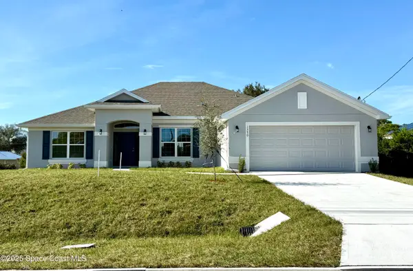 1370 Schumann Drive, Sebastian, FL 32958