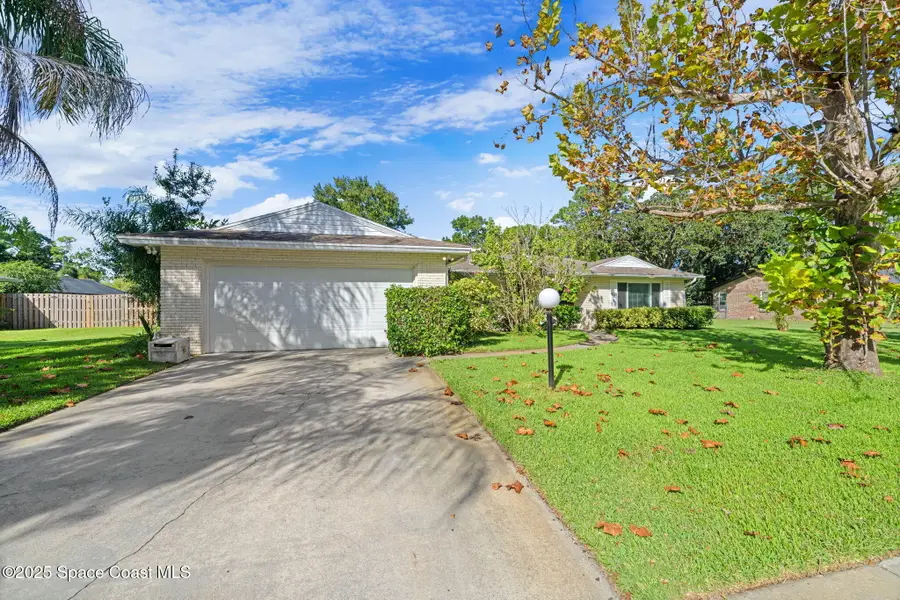 611 Dundee Circle, Melbourne, FL 32904 - Image #3