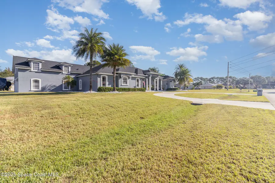 2795 Fawn Lake Boulevard, Mims, FL 32754 - Image #2