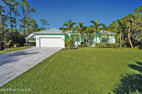 4060 Edisto Drive, Grant, FL 32949