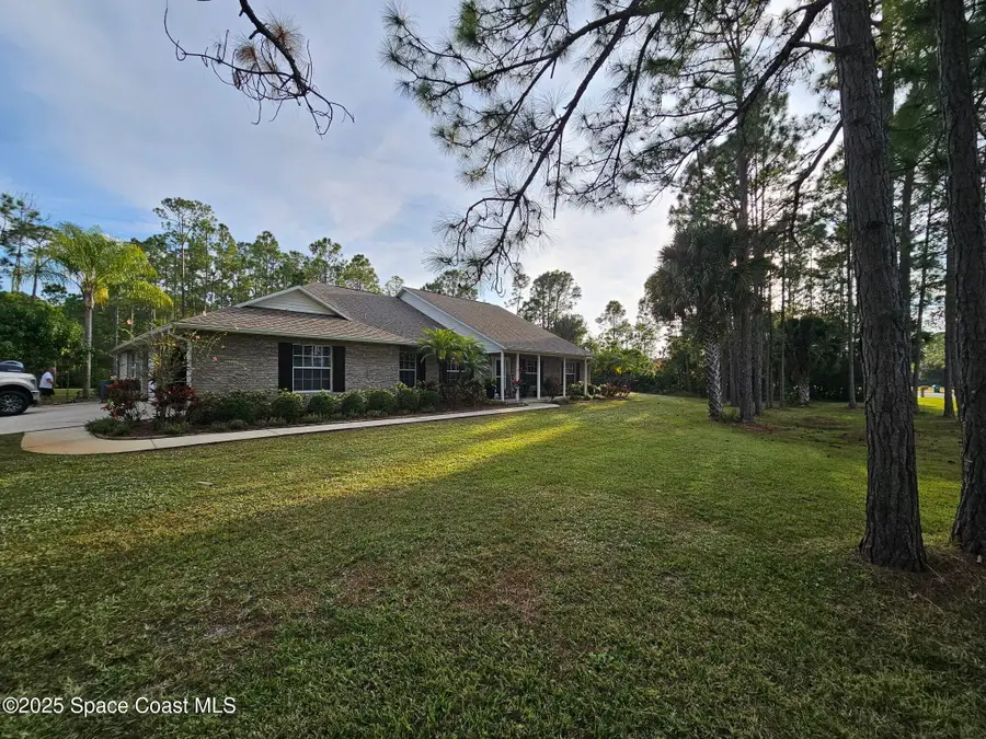 3094 Green Turtle Circle, Mims, FL 32754 - Image #3