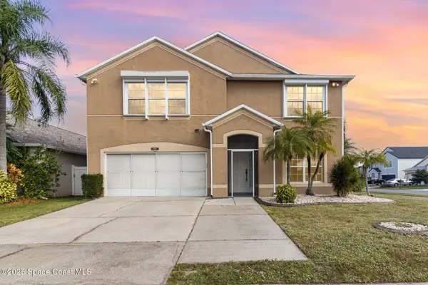2893 Glasbern Circle, Melbourne, FL 32904