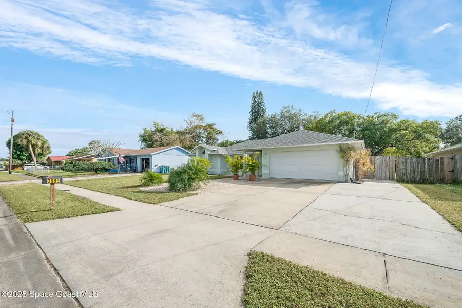 2885 Kingston Lane, Melbourne, FL 32935 - Image #2