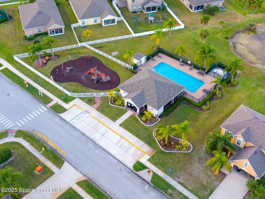 1955 Snapdragon Drive Nw, Palm Bay, FL 32907 - Image #3