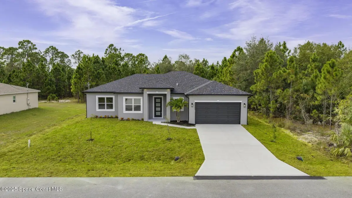 3042 Gabrysh Avenue Se, Palm Bay, FL 32909 - Image #1