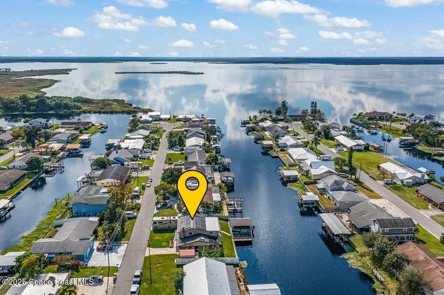 828 Heron Road E, Cocoa, FL 32926 - Image #2