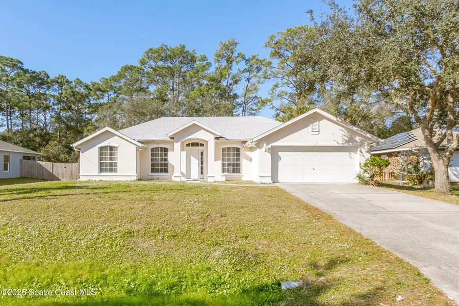 152 Greenbrier Avenue Nw, Palm Bay, FL 32907 - Image #2