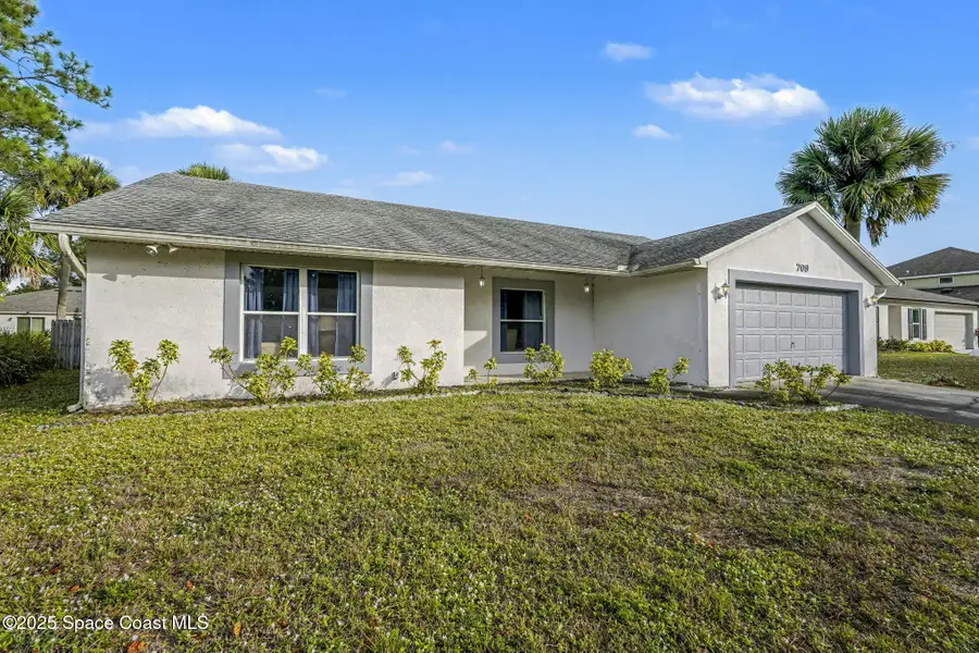 709 Haryestor Avenue Sw, Palm Bay, FL 32908 - Image #3