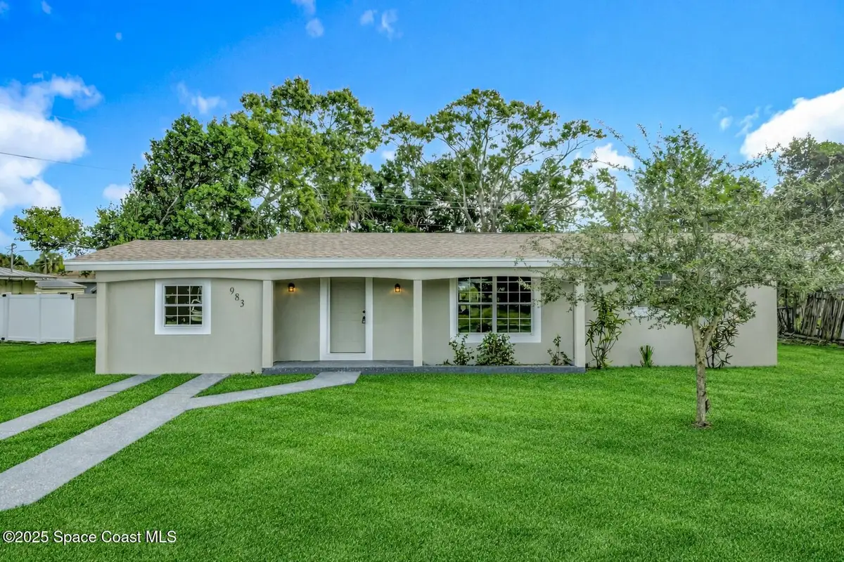 983 Vangi Lane Ne, Palm Bay, FL 32905 - Image #1