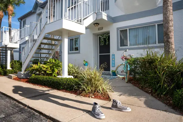 217 Ocean Park Lane Lane #V49, Cape Canaveral, FL 32920