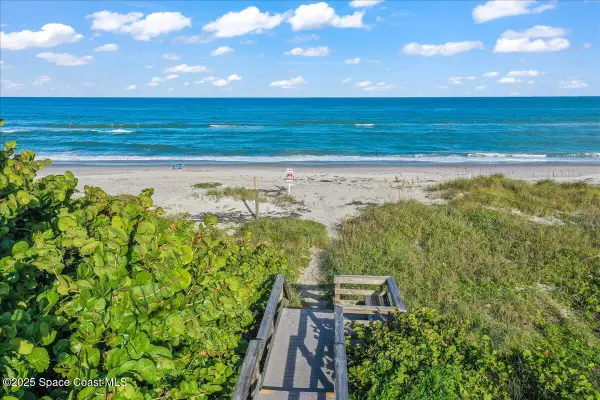 1010 Wave Crest Ave Avenue, Indialantic, FL 32903