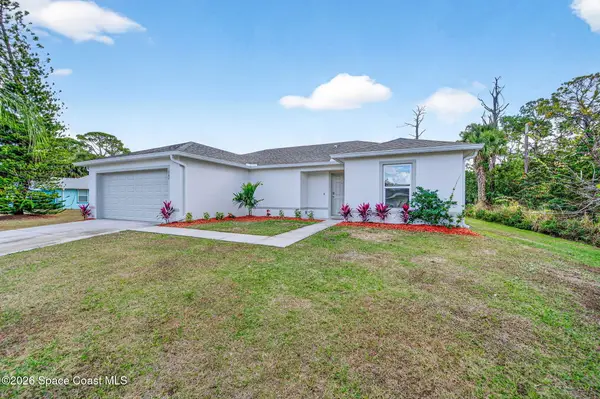 1864 Red Bud Circle Nw, Palm Bay, FL 32909