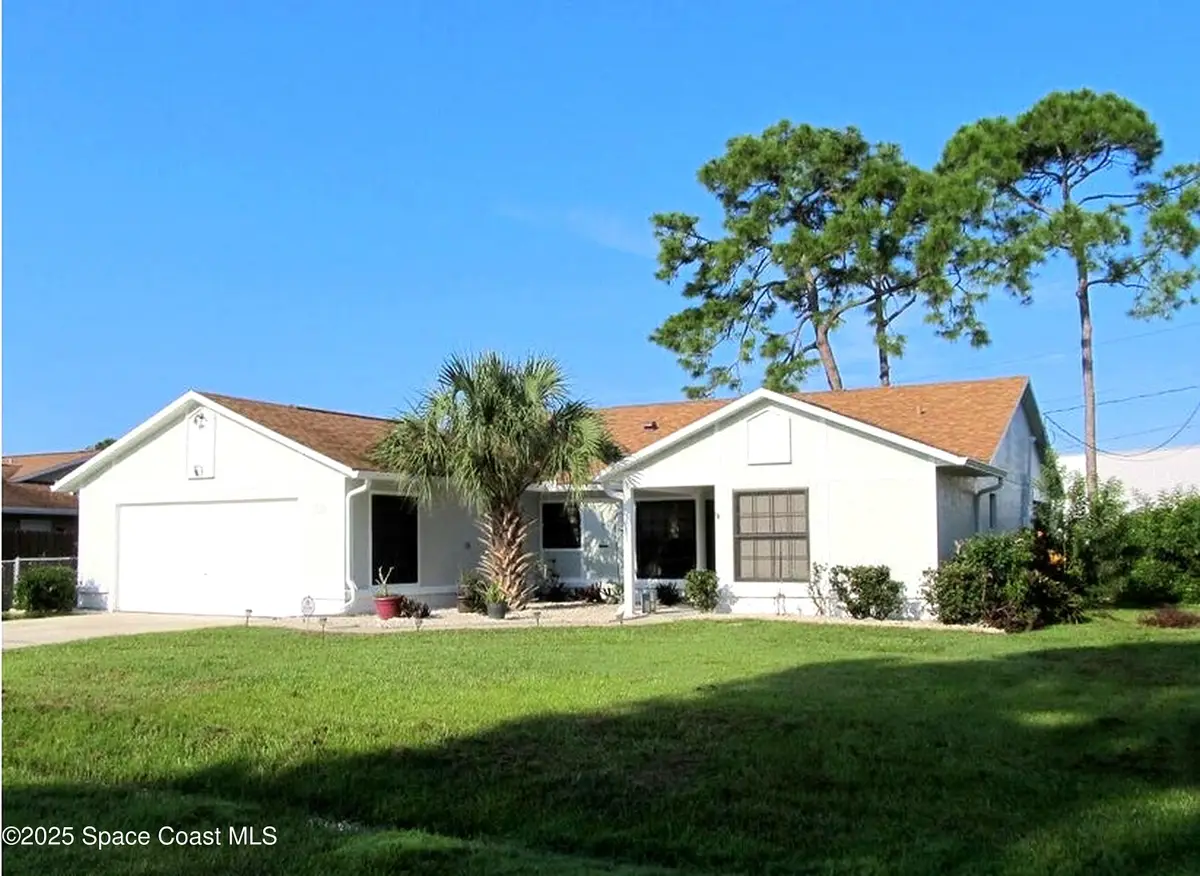 1370 Welser Avenue Ne, Palm Bay, FL 32907 - #1