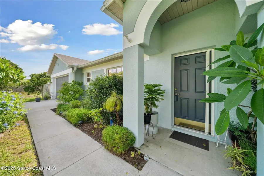 1585 Barton Avenue Nw, Palm Bay, FL 32907 - Image #3