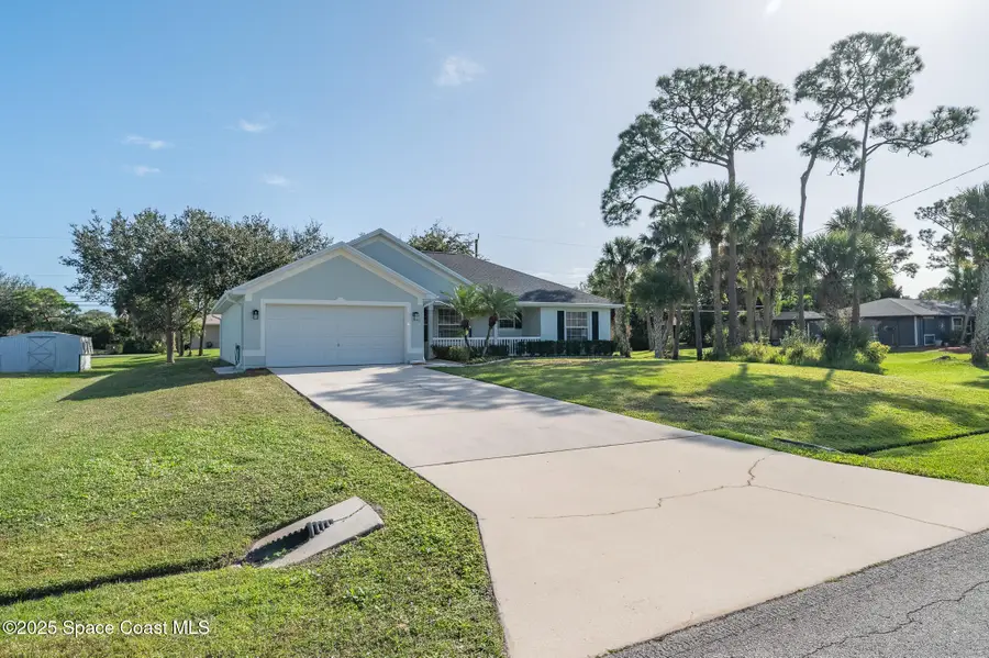 331 Easy Street, Sebastian, FL 32958 - Image #2