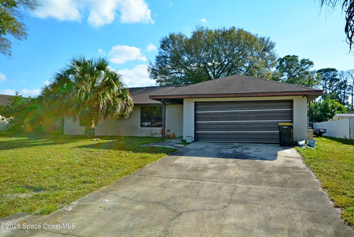 1374 Pakenham Street Nw, Palm Bay, FL 32907 - Image #1