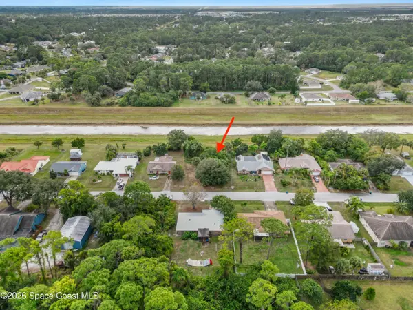 1744 Delaware Street Nw, Palm Bay, FL 32907