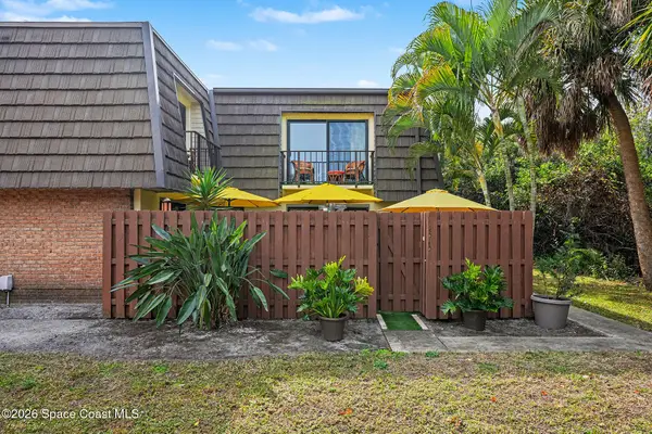 1515 Vista Oaks Circle Ne, Palm Bay, FL 32905