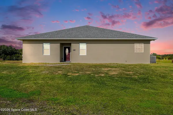 4960 Dixie Way, Mims, FL 32754