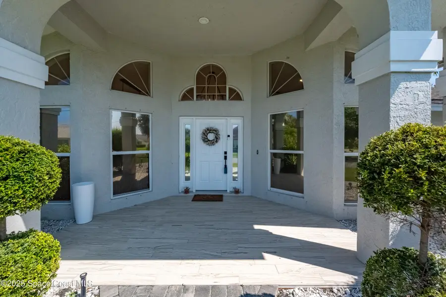 215 Beverly Court, Melbourne Beach, FL 32951 - Image #3