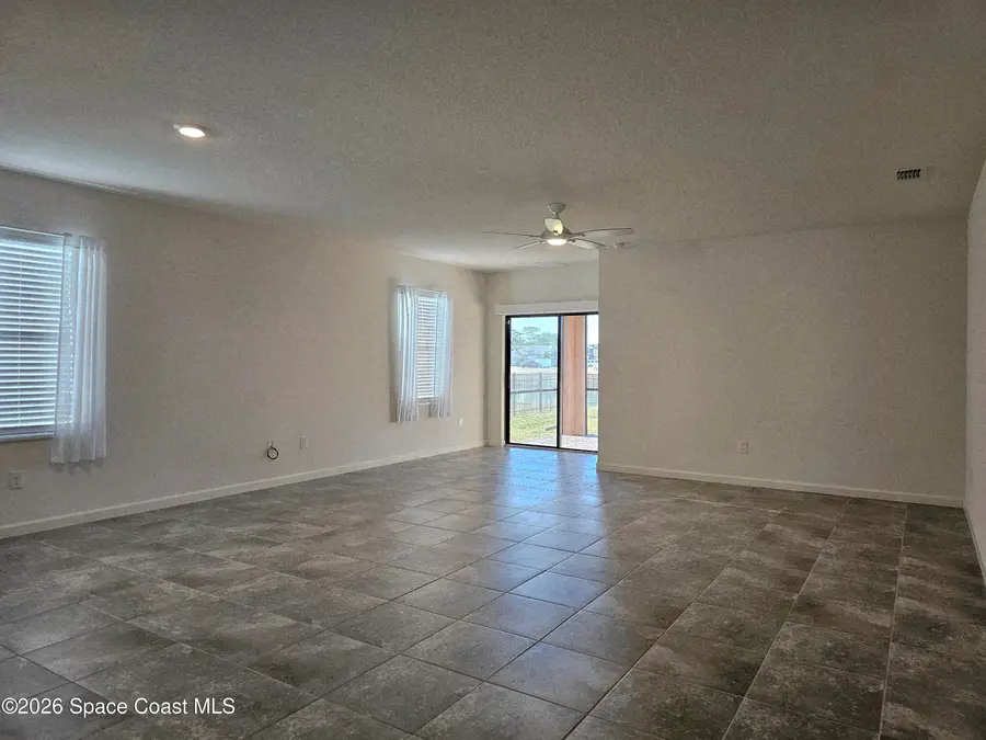 653 Old Country Road Se, Palm Bay, FL 32909 - Image #3