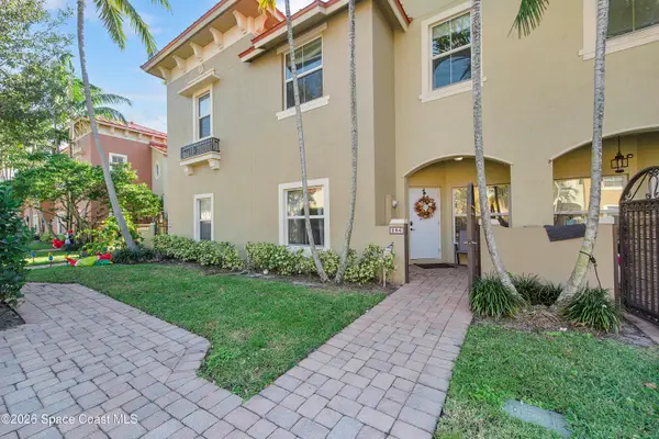 286 Lake Monterey Circle, Boynton Beach, FL 33426
