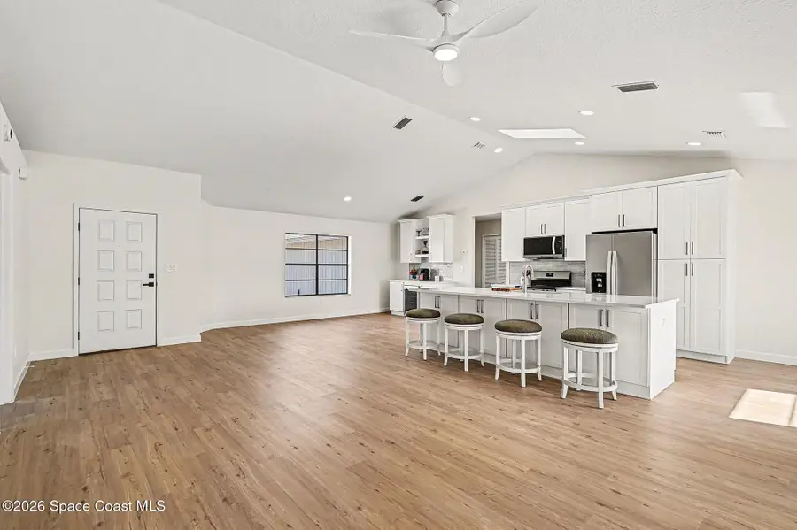 786 Hamm Street Nw, Palm Bay, FL 32907 - Image #2