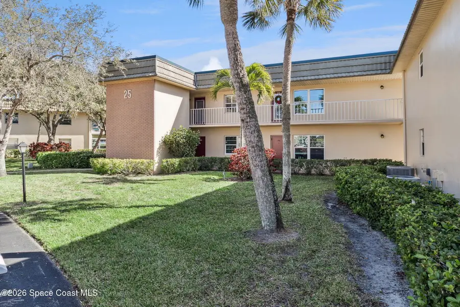 25 Vista Gardens Trail #203, Vero Beach, FL 32962 - Image #3