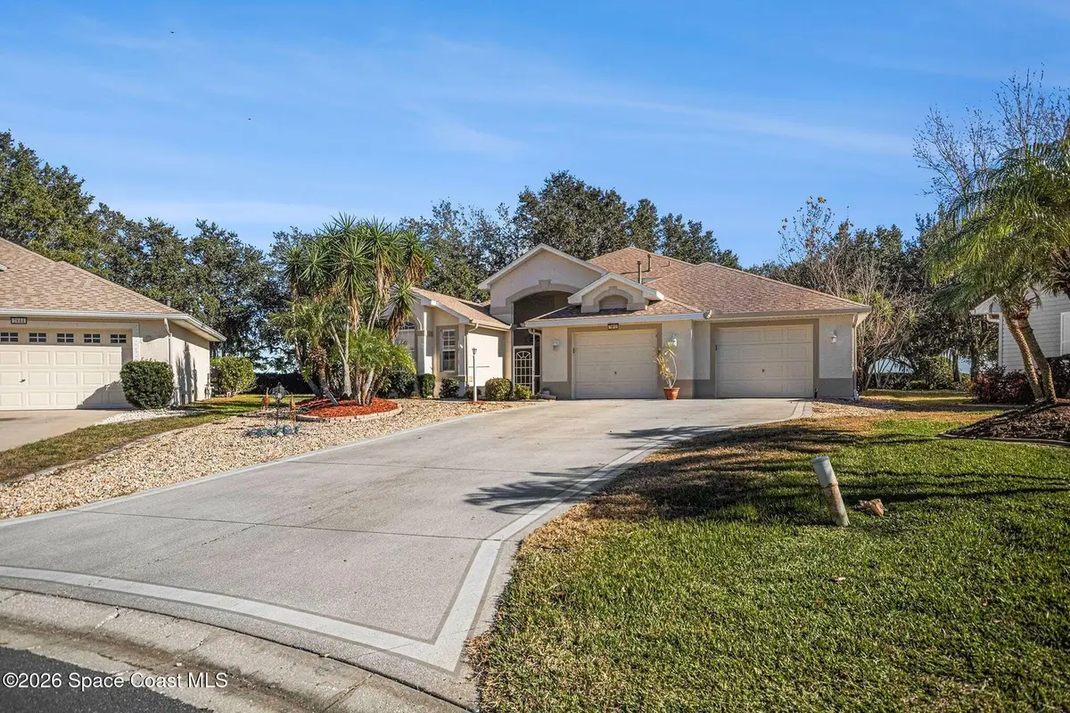 2852 Cape Horn Court, Tavares, FL 32778 - Image #1