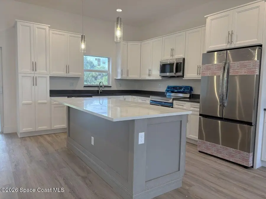 1782 Hallendale Avenue Sw, Palm Bay, FL 32908 - Image #3