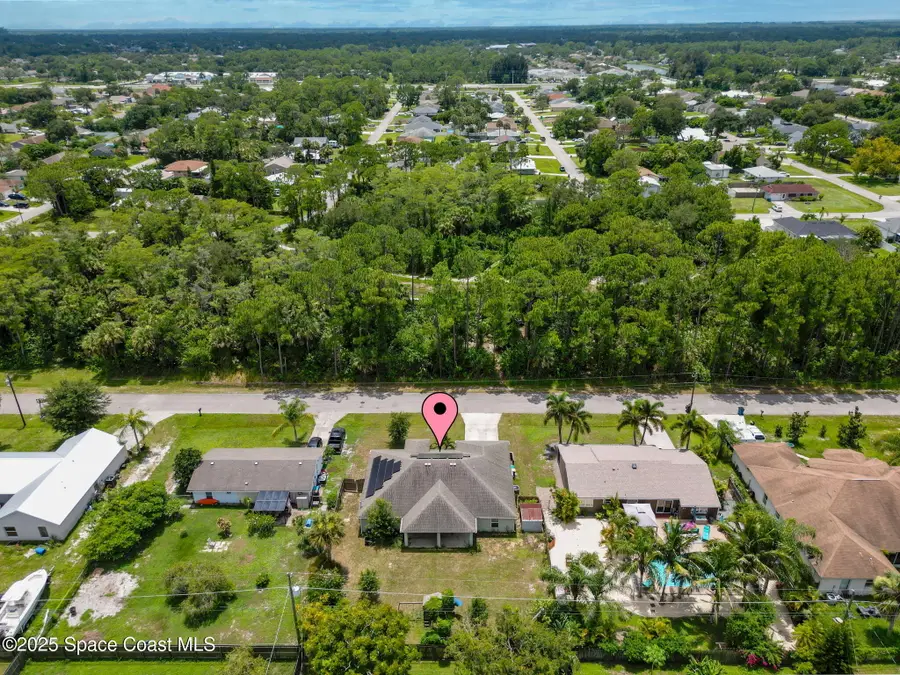 481 Almansa Street Ne, Palm Bay, FL 32907 - Image #2