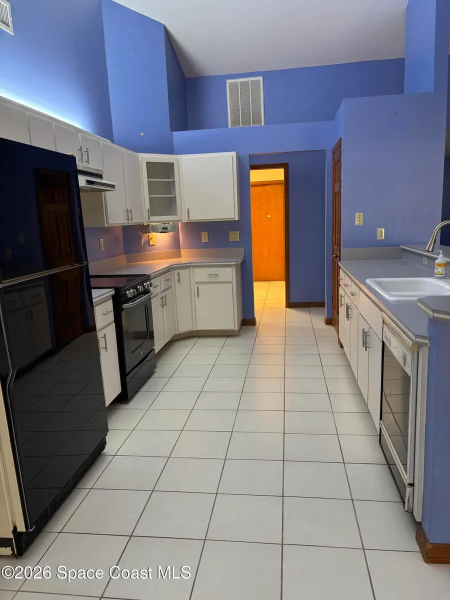 1031 Peacock Avenue Ne, Palm Bay, FL 32907 - Image #3