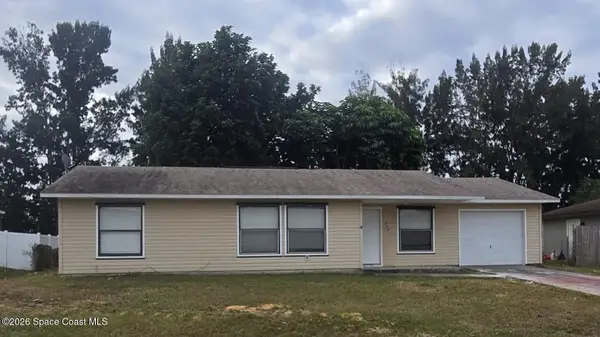 752 Gelaso Street Sw, Palm Bay, FL 32908