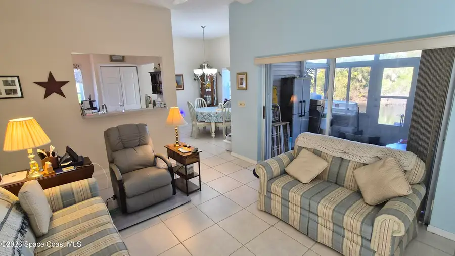 4931 Lake Waterford Way W #3-202, Melbourne, FL 32901 - Image #3