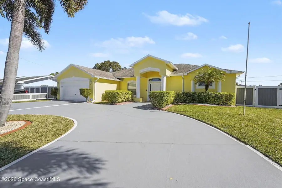 315 Bryn Mawr Avenue Ne, Palm Bay, FL 32907 - Image #2