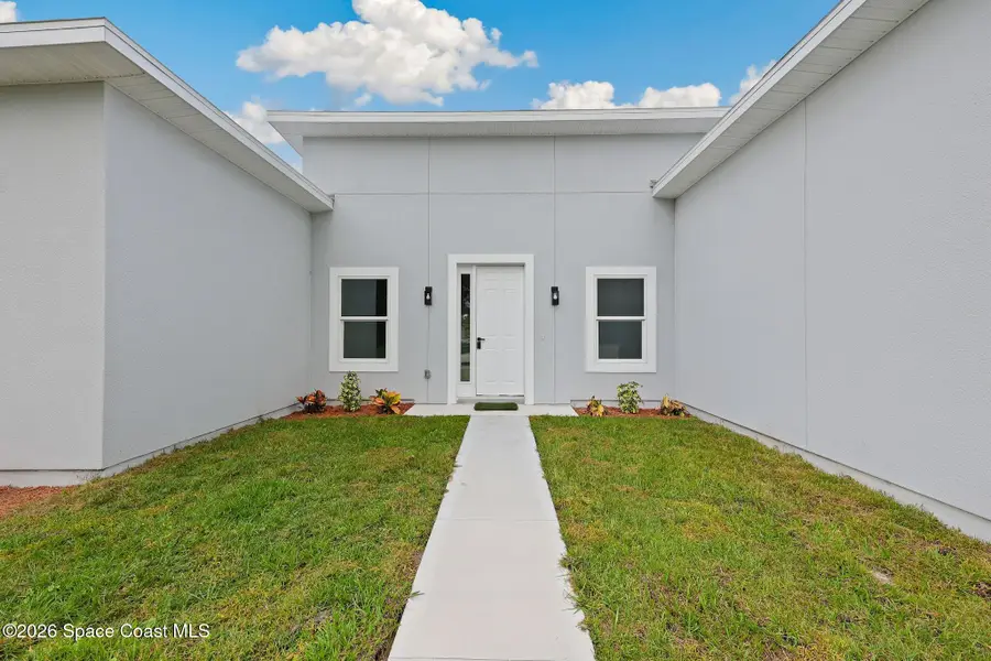 746 Harriet Avenue Sw, Palm Bay, FL 32908 - Image #2